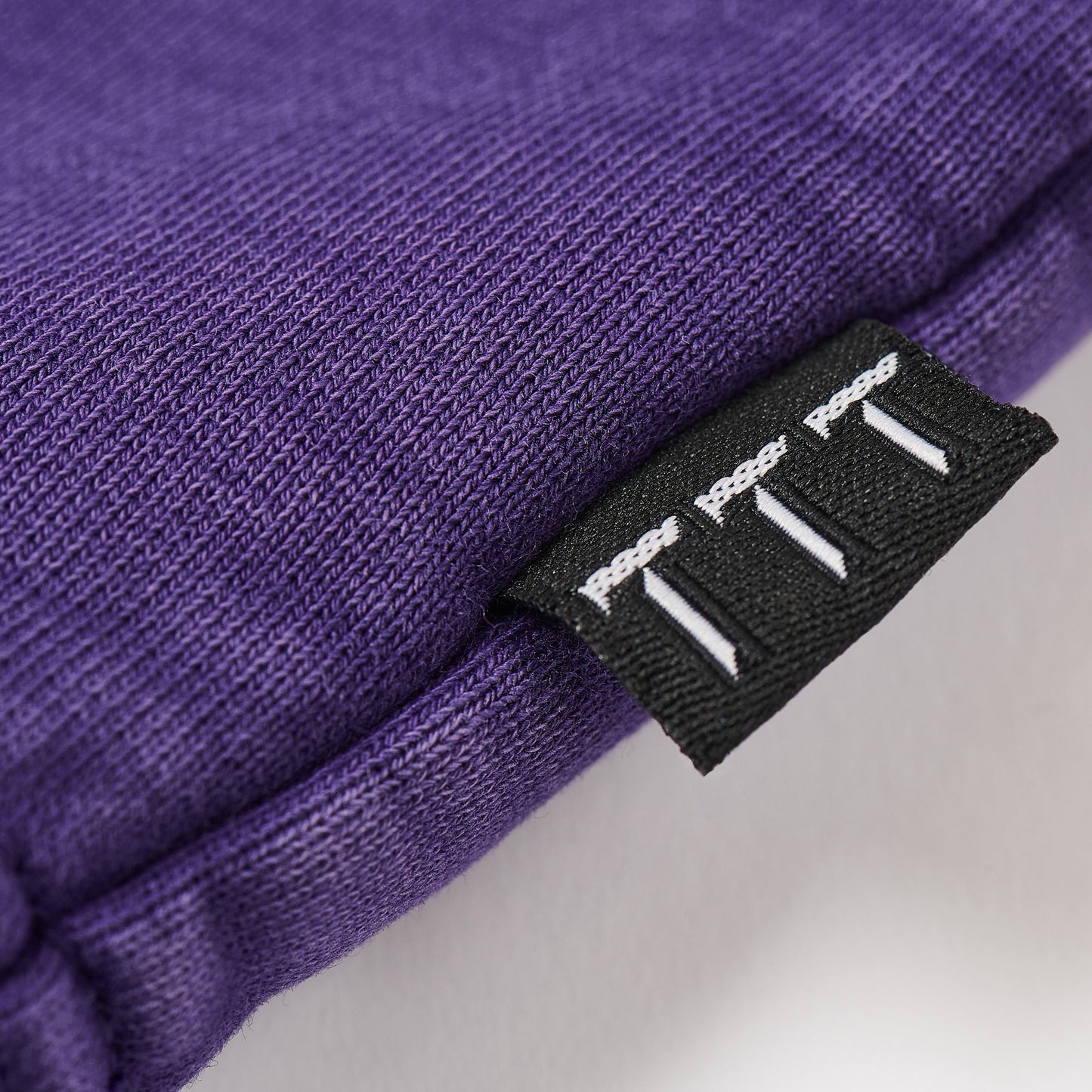 TTT PULSE TAPE FUNNEL NECK CREW PURPLE